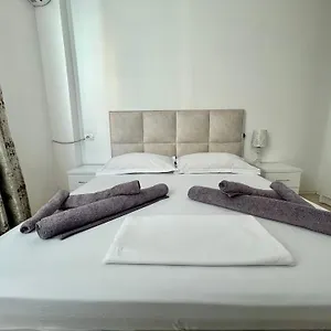  Appartamento A&x Lovely And - 24h Self Check-in Albania